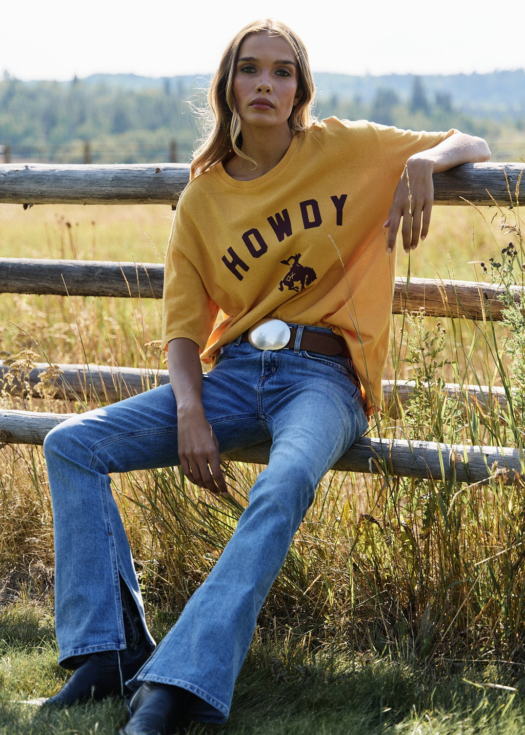 Howdy Gold & Burgundy | Howdy Tee