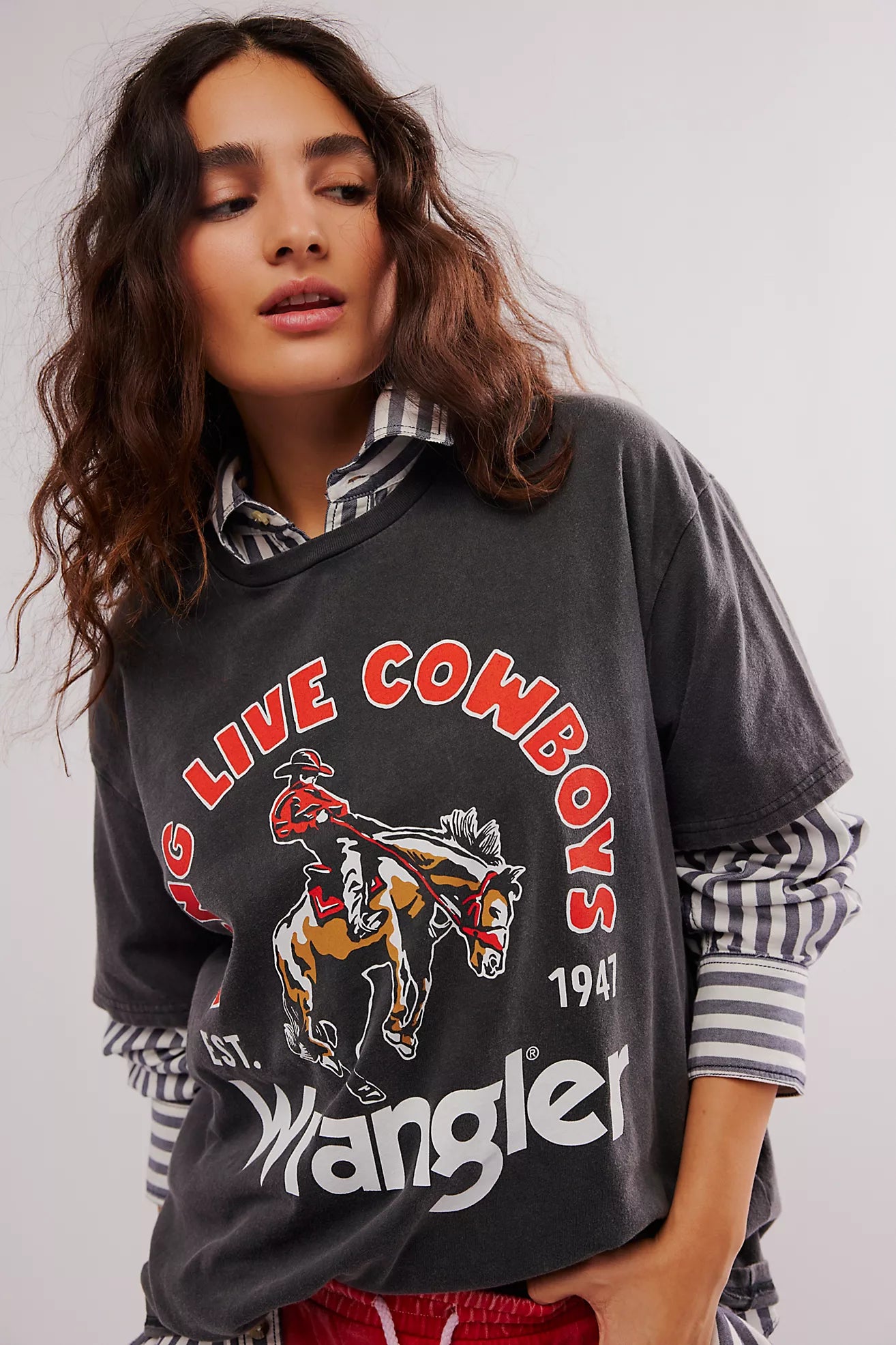 Wrangler Women's 'Long Live Cowboys' Black Sweatshirt - Cozy Crewneck Pullover For Western Style