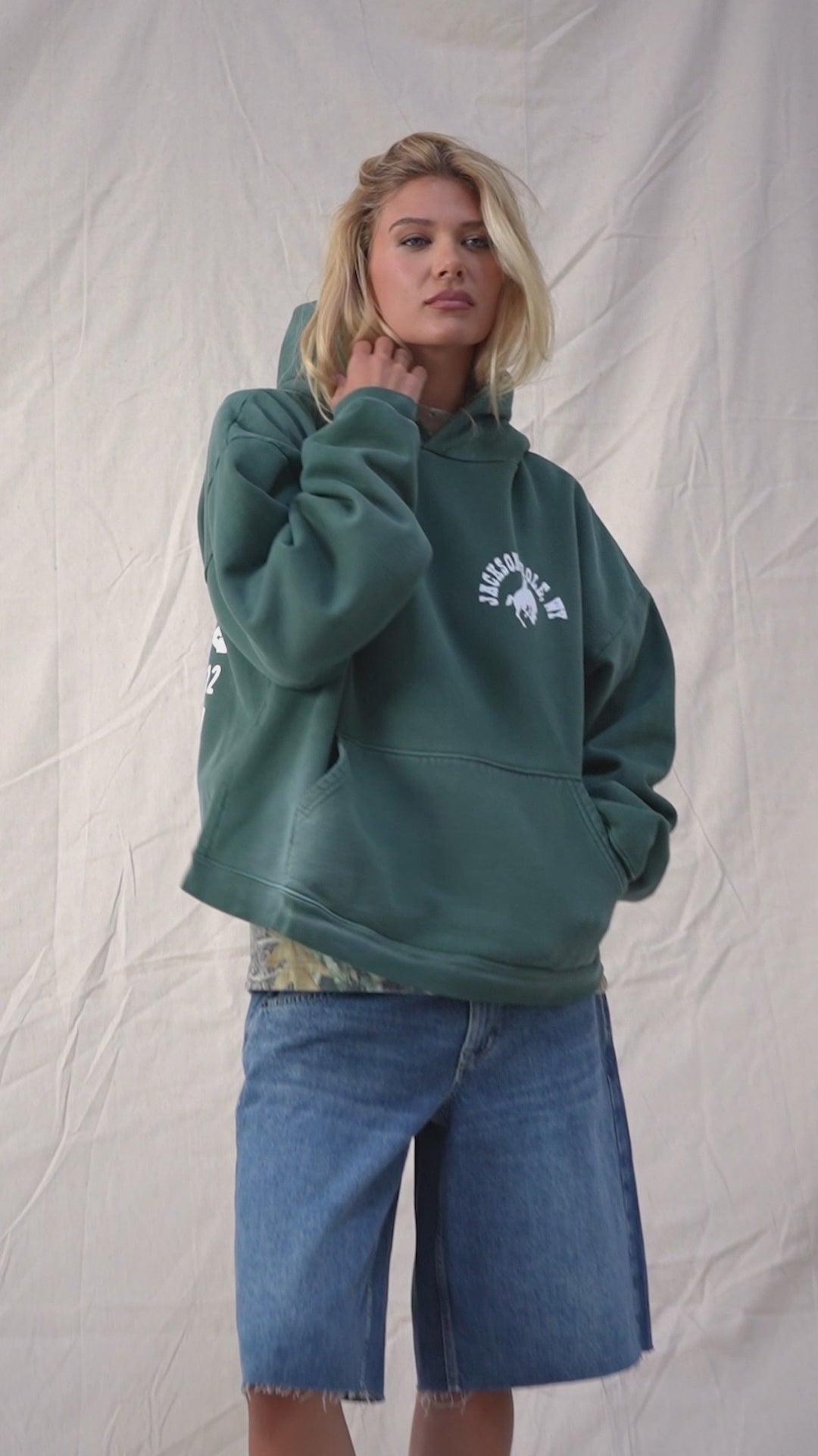 Sun Faded Green | video