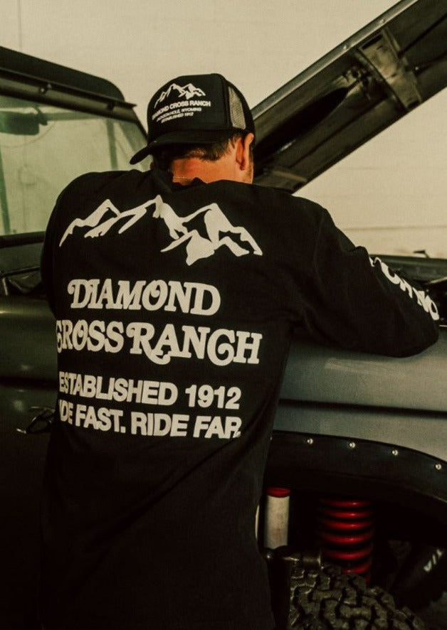 Black | Diamond Cross Ranch Yellowstone Wyoming Black Trailblazer Longsleeve