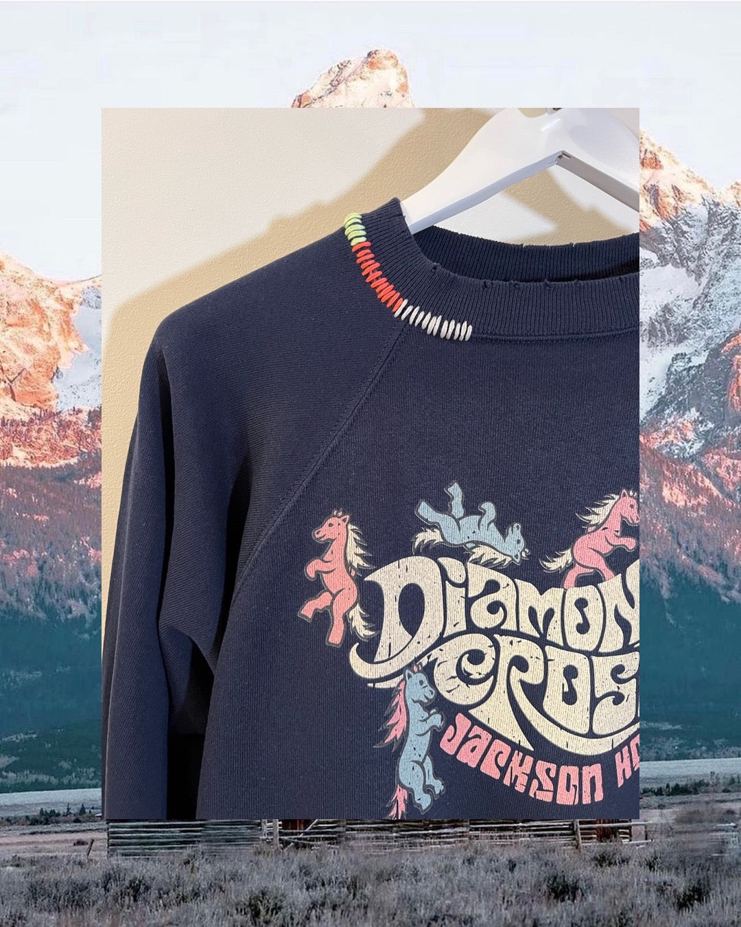 Diamond Cross Ranch Yellowstone Wyoming Navy Vintage Crewneck